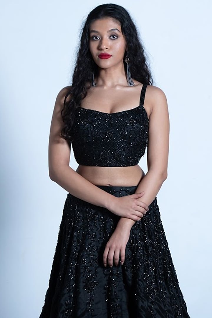 Black Embroidered Skirt Set by Shahmeen Husain at Pernia's Pop Up Shop