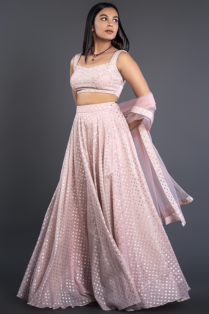 Powder Pink Foil Printed Lehenga Set by Shahmeen Husain at Pernia's Pop Up Shop