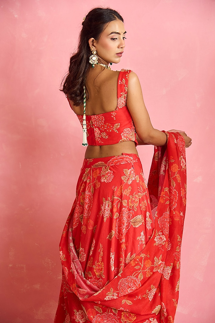Red Silk Floral Printed Wedding Lehenga Set by Shahmeen Husain at Pernia's Pop Up Shop