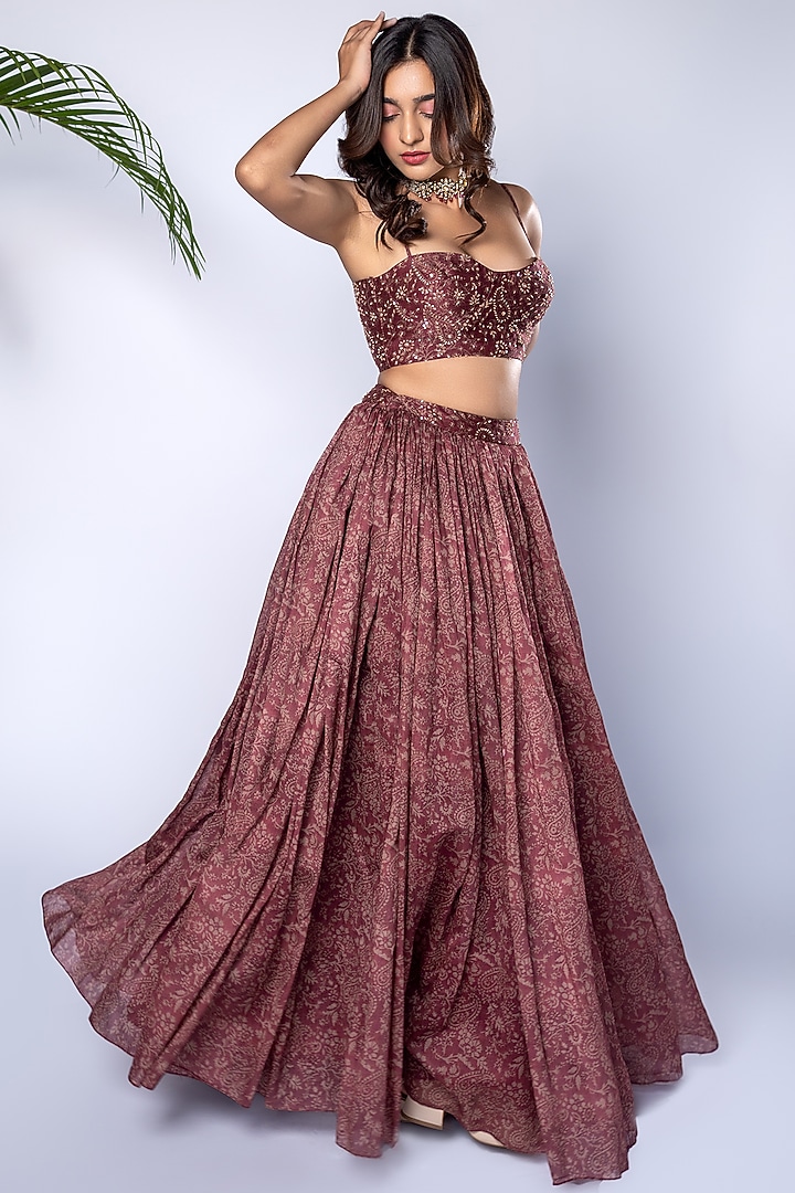 Crimson Silk Printed Lehenga Set by Shahmeen Husain at Pernia's Pop Up Shop