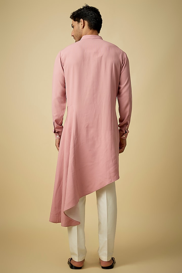 Salmon Pink Crepe Kurta Set by SAHIL ANEJA at Pernia's Pop Up Shop