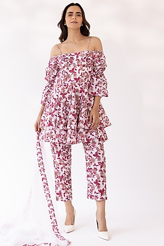 Pink Cotton Blend Block Printed Off-Shoulder Kurta Set by Shaakha
