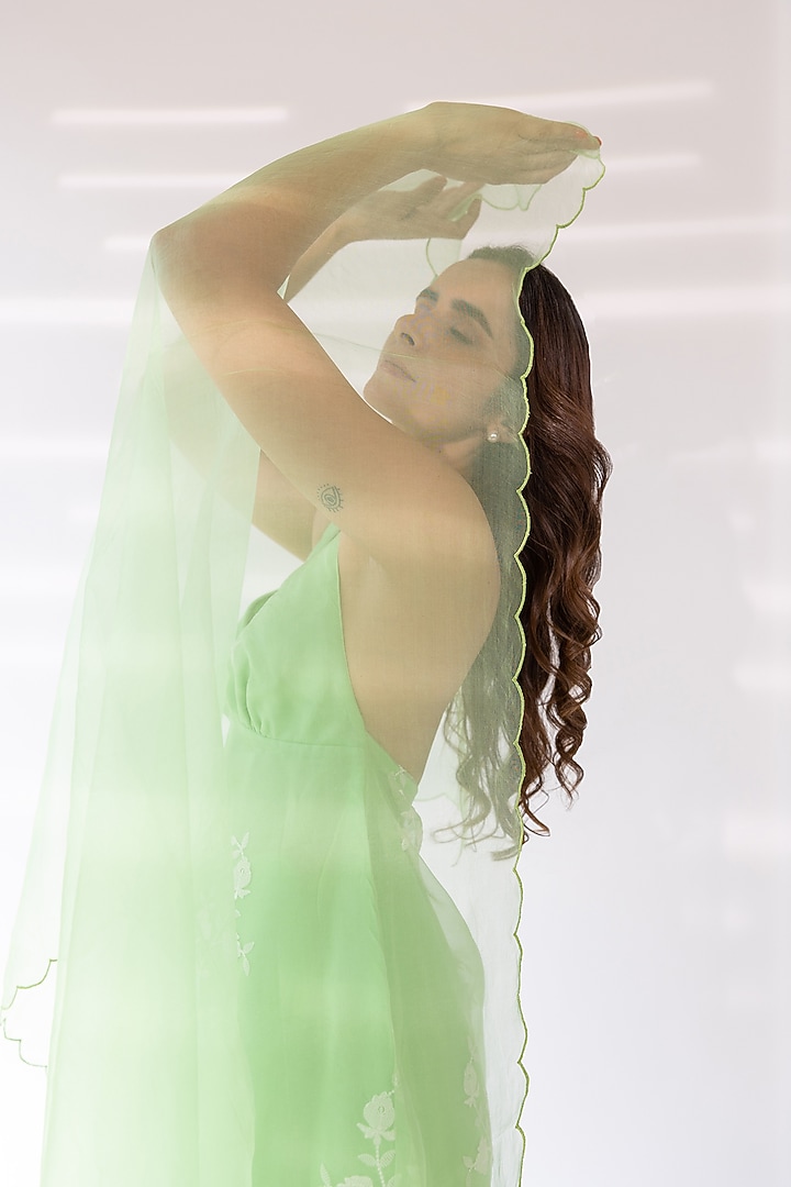 Mint Organza Embroidered Kurta Set by Shaakha at Pernia's Pop Up Shop