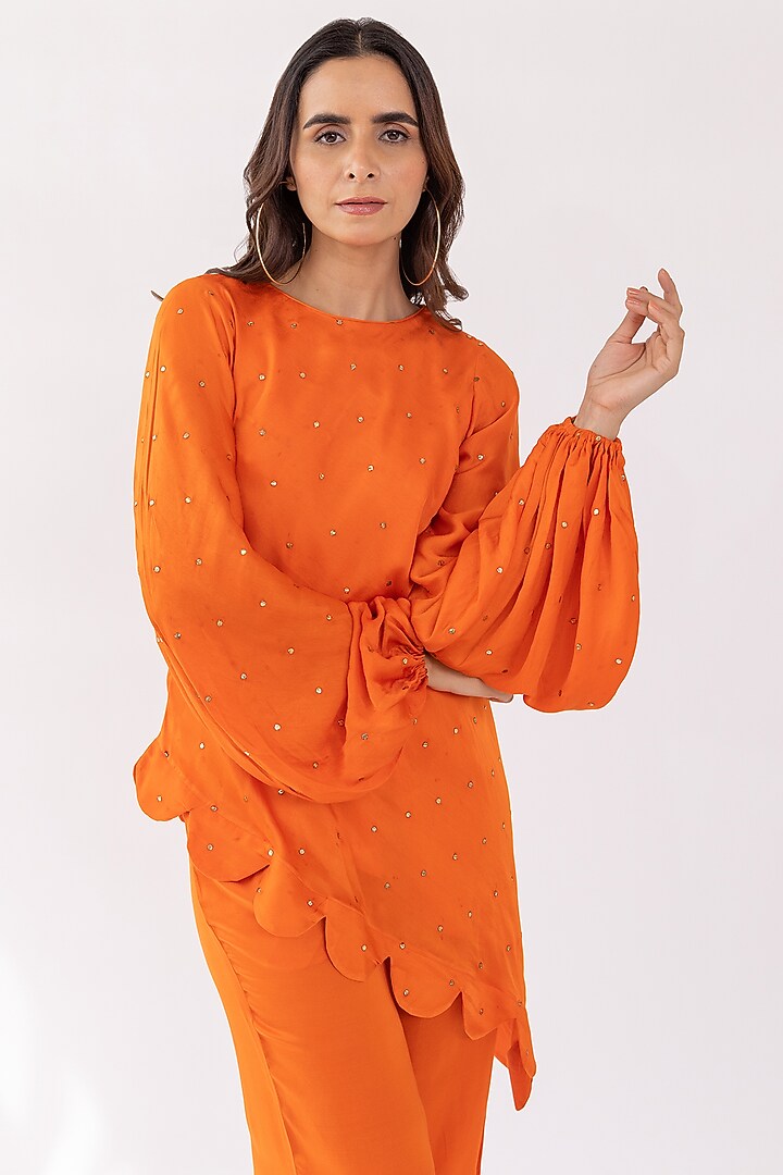Orange Lurex Satin Blend Kurta Set by Shaakha at Pernia's Pop Up Shop