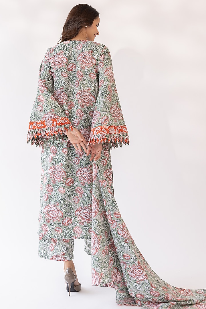 Sage Cotton Floral Printed Kurta Set by Shaakha at Pernia's Pop Up Shop