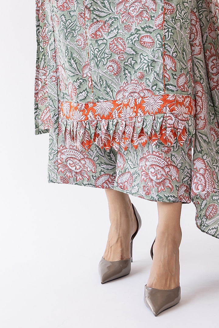 Sage Cotton Floral Printed Kurta Set by Shaakha at Pernia's Pop Up Shop