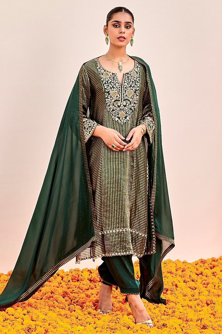 Green Pure Banarasi Tissue Cutdana Embroidered Kurta Set by SHALKII at Pernia's Pop Up Shop