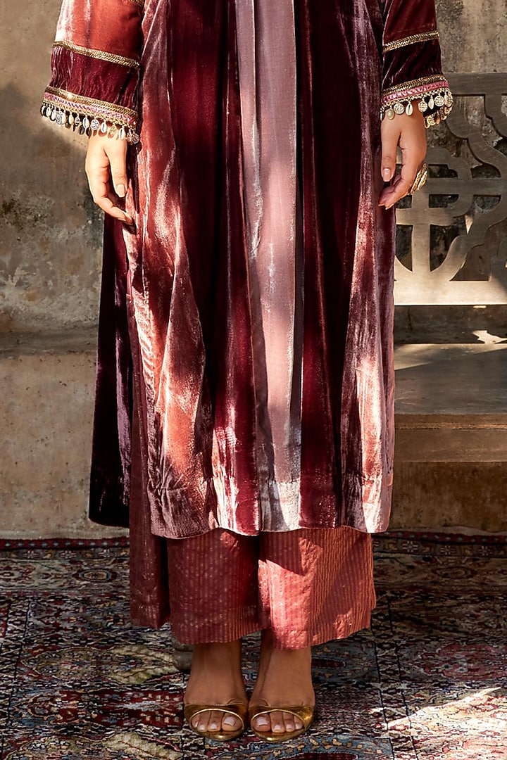 Maroon Silk Velvet Embroidered Kalidar Kurta Set by SHALKII at Pernia's Pop Up Shop