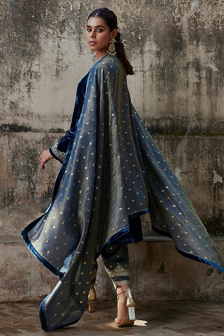 Teal Blue Pure Silk Velvet Kalidar Kurta Set by SHALKII at Pernia's Pop Up Shop