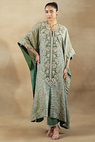 Green Bandhani Tissue Hand & Machine Embroidered Kaftan Set by SHALKII