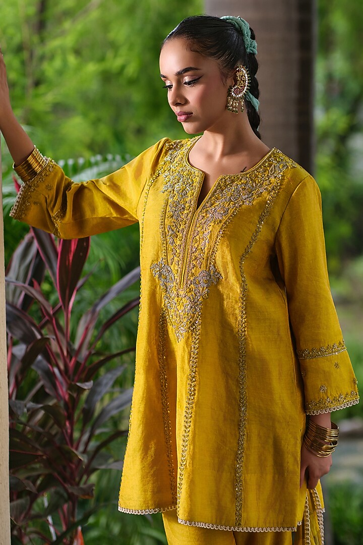 Yellow Silk Tissue Hand & Machine Embroidered Kurta Set by SHALKII at Pernia's Pop Up Shop