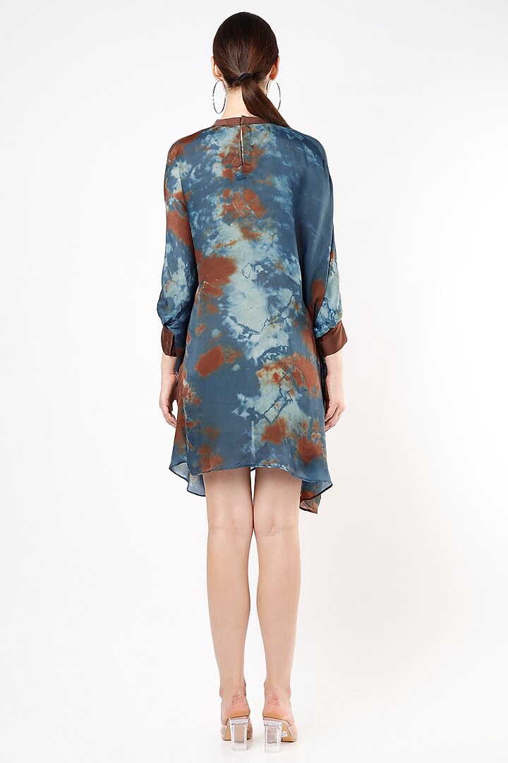 Blue & Brown Tie-Dye Kaftan by Shanaya Bajaj at Pernia's Pop Up Shop
