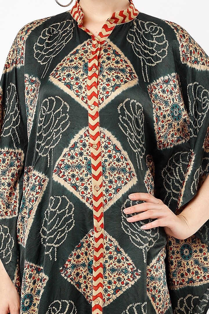 Bottle Green Printed Kaftan by Shanaya Bajaj at Pernia's Pop Up Shop