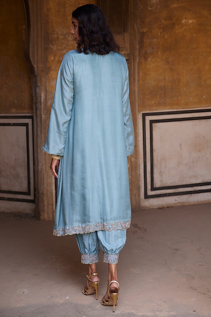 Teal Green Silk Floral Thread Embroidered Pleated Kurta Set by Shay by Shubham Tak at Pernia's Pop Up Shop