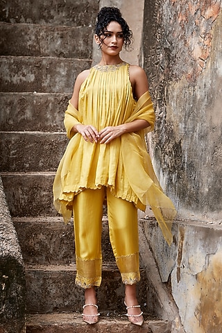 Yellow Satin Silk Aari Work Kurta Set by Shay by Shubham Tak