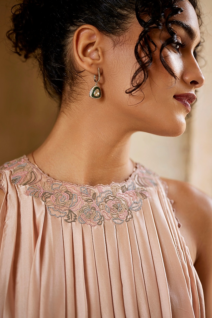 Blush Pink Satin Silk Aari Work Kurta Set by Shay by Shubham Tak at Pernia's Pop Up Shop
