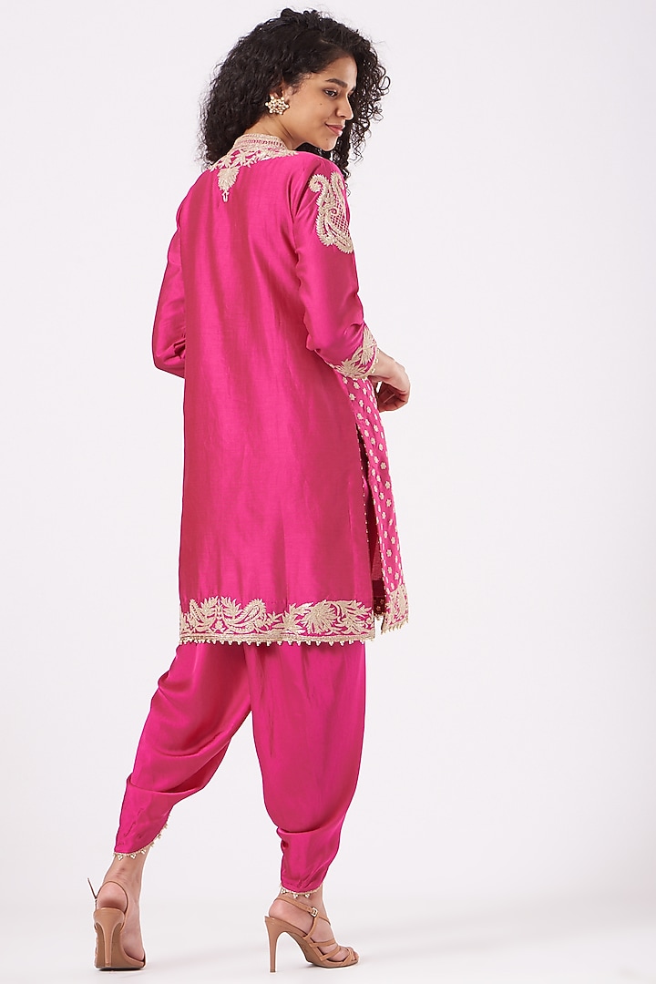 Fuchsia Embroidered Dhoti Set by Sheetal Batra at Pernia's Pop Up Shop