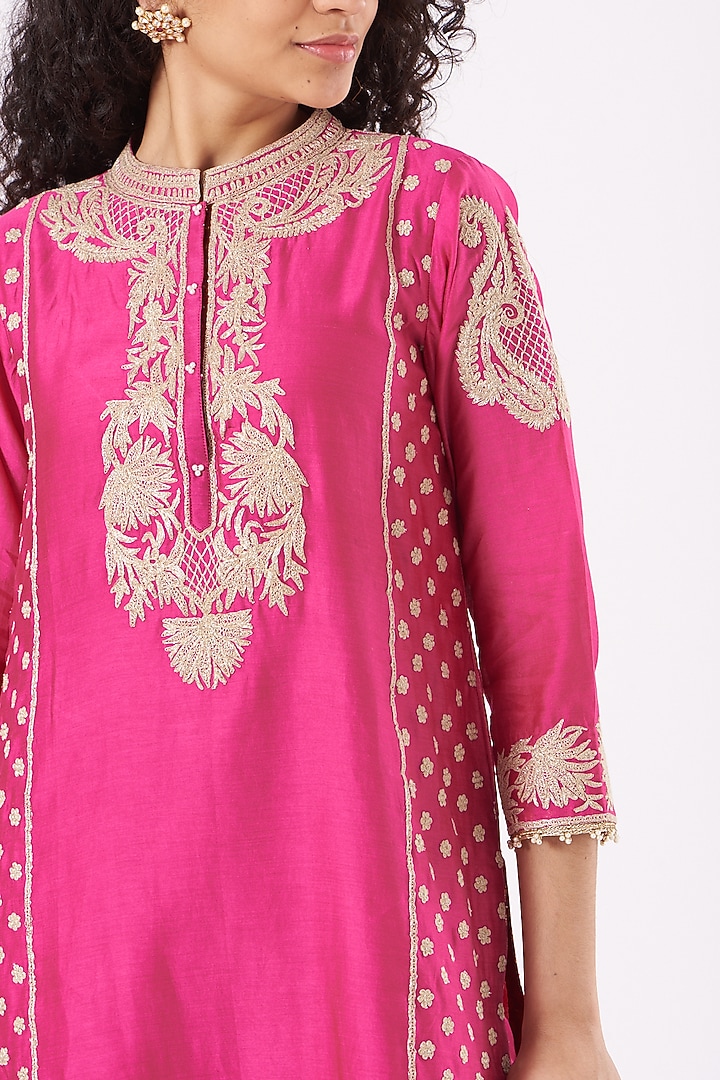 Fuchsia Embroidered Dhoti Set by Sheetal Batra at Pernia's Pop Up Shop