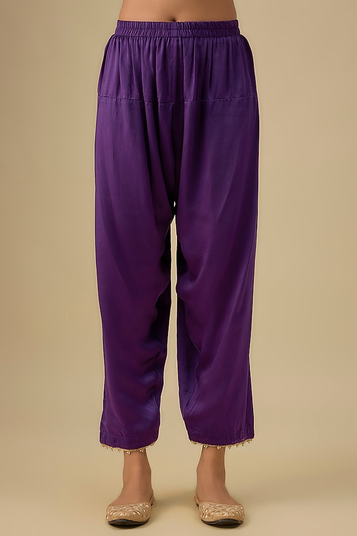 Purple Chanderi Silk Kashmiri Tilla Embroidered Kurta Set by Sheetal Batra at Pernia's Pop Up Shop