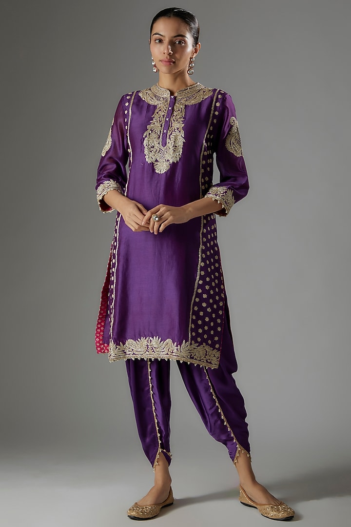 Purple Chanderi Silk Kashmiri Tilla Embroidered Kurta Set by Sheetal Batra at Pernia's Pop Up Shop