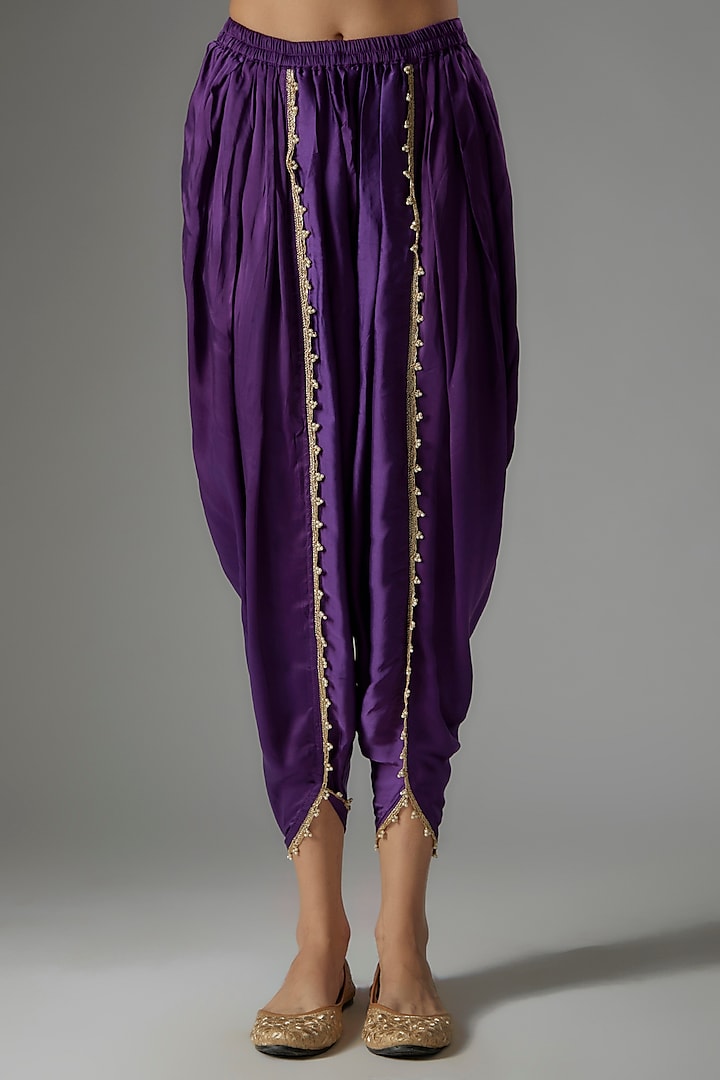 Purple Chanderi Silk Kashmiri Tilla Embroidered Kurta Set by Sheetal Batra at Pernia's Pop Up Shop