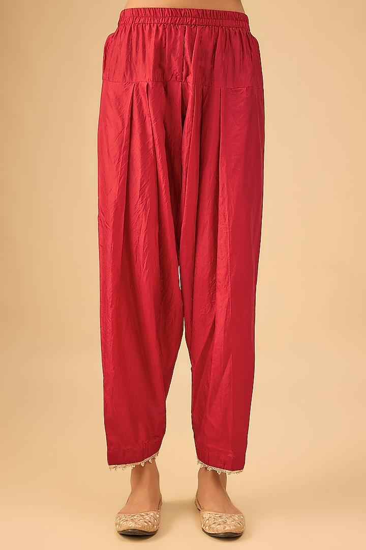 Red Silk Chanderi Kiran Dori Embroidered Choga Kurta Set by Sheetal Batra at Pernia's Pop Up Shop