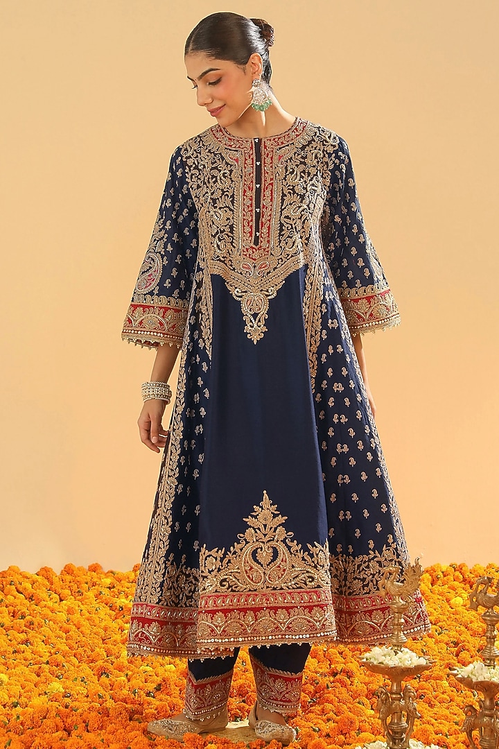 Deep Blue Silk Chanderi Dabka Embroidered Kurta Set by Sheetal Batra at Pernia's Pop Up Shop