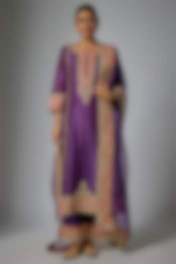 Deep Purple Pure Silk Chanderi Kiran Dori Embroidered Kurta Set by Sheetal Batra at Pernia's Pop Up Shop