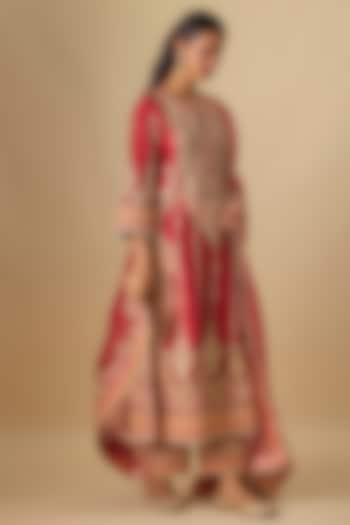 Deep Red Silk Chanderi A-Line Kurta Set by Sheetal Batra at Pernia's Pop Up Shop