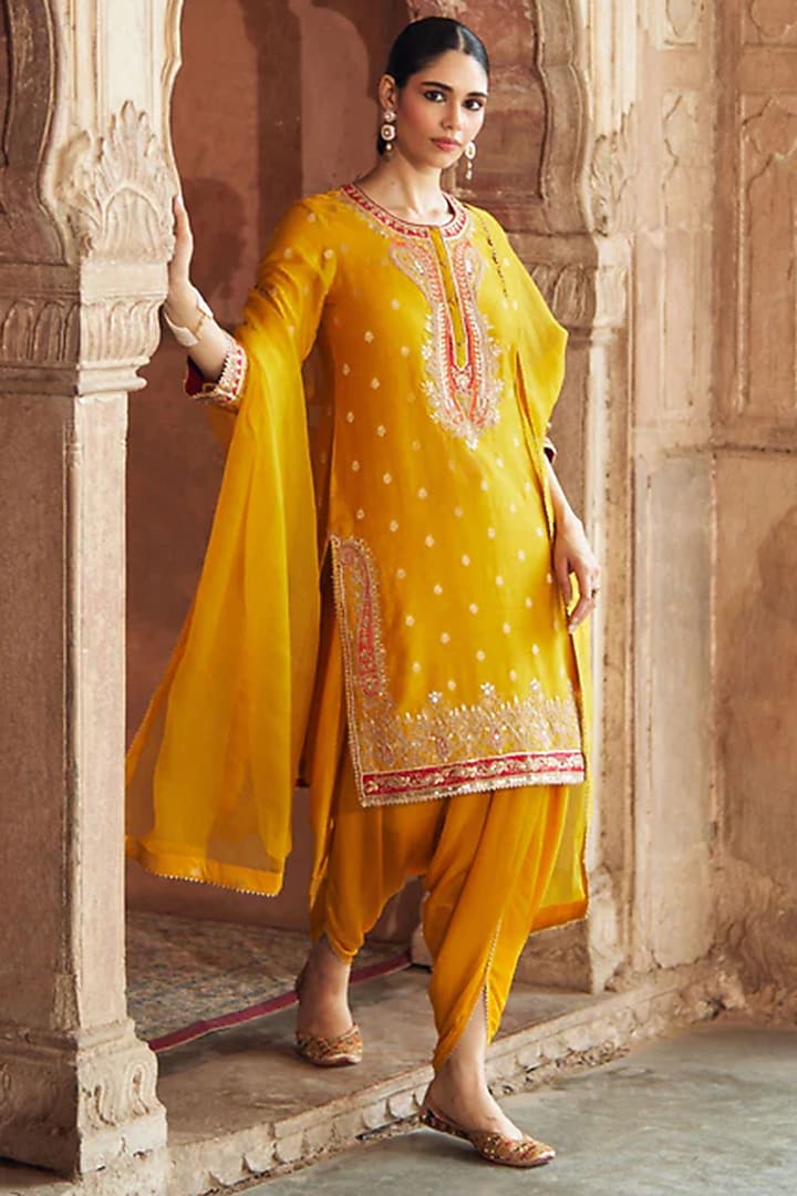 Mustard Silk ChanderI Banarasi Embroidered Kurta Set by Sheetal Batra at Pernia's Pop Up Shop