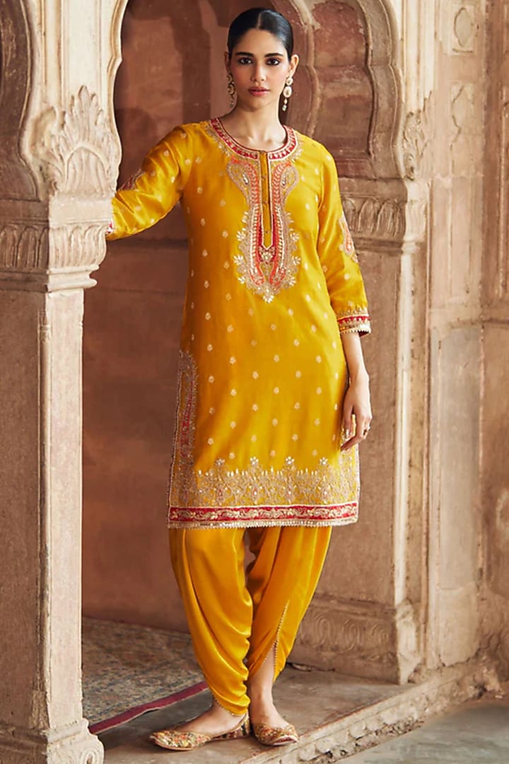Mustard Silk ChanderI Banarasi Embroidered Kurta Set by Sheetal Batra at Pernia's Pop Up Shop