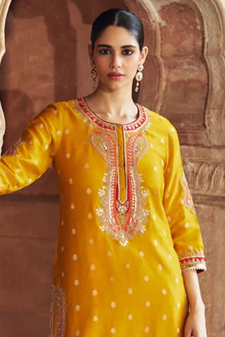 Mustard Silk ChanderI Banarasi Embroidered Kurta Set by Sheetal Batra at Pernia's Pop Up Shop