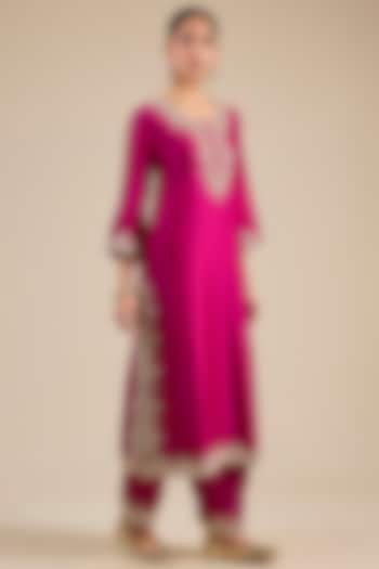 Hot Pink Silk Chanderi Kurta Set by Sheetal Batra at Pernia's Pop Up Shop