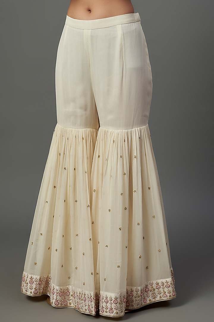 Off- White Silk Chanderi Gharara Set by Sheetal Batra at Pernia's Pop Up Shop