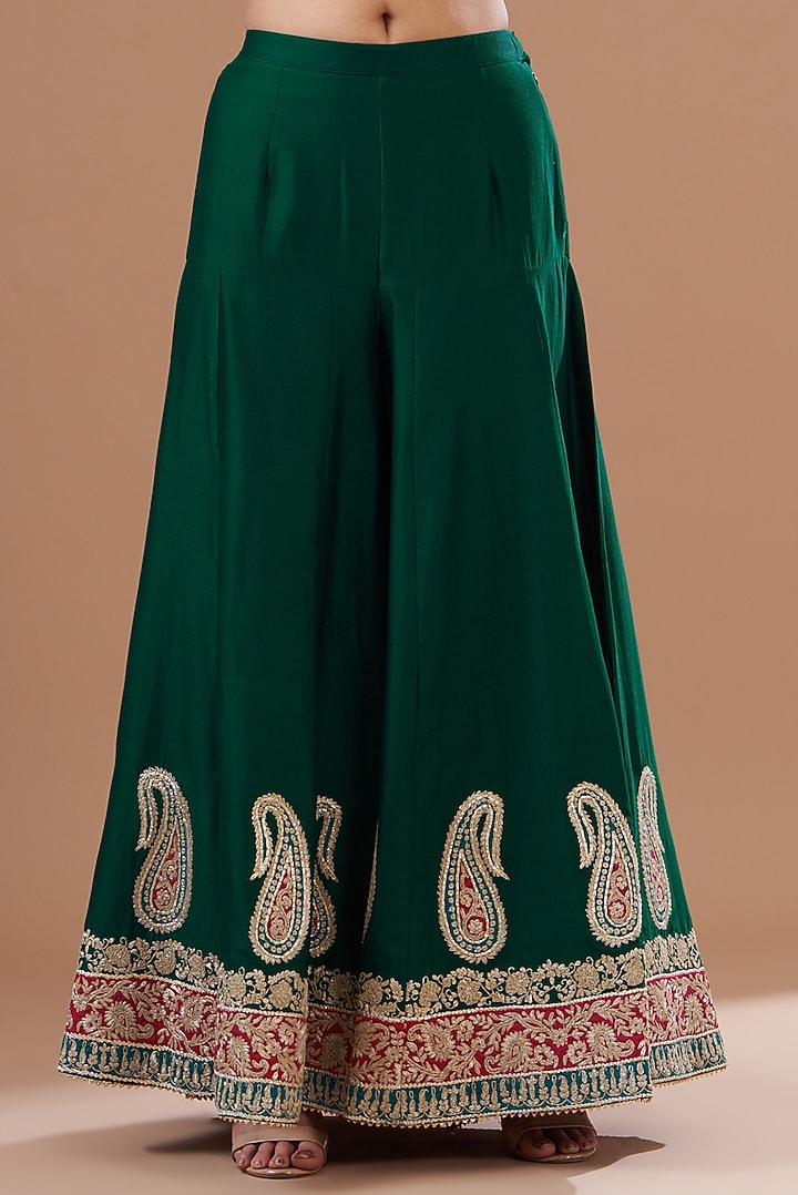 Green Georgette Gharara Set by Sheetal Batra at Pernia's Pop Up Shop