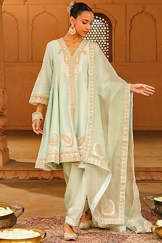 Misty Green Pure Silk Chanderi Kashmiri Tilla Embroidered Short Kalidar Kurta Set by Sheetal Batra
