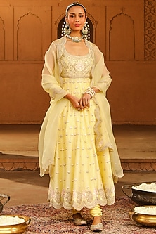 product-color-Yellow