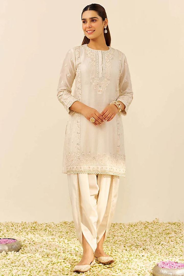 Daisy Ivory Pure Silk Chanderi Pearl Embroidered Kurta Set by Sheetal Batra at Pernia's Pop Up Shop