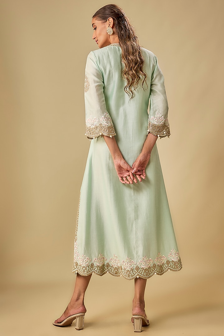 Green Chanderi Silk Kashmiri Tilla Embroidered Kurta by Sheetal Batra at Pernia's Pop Up Shop