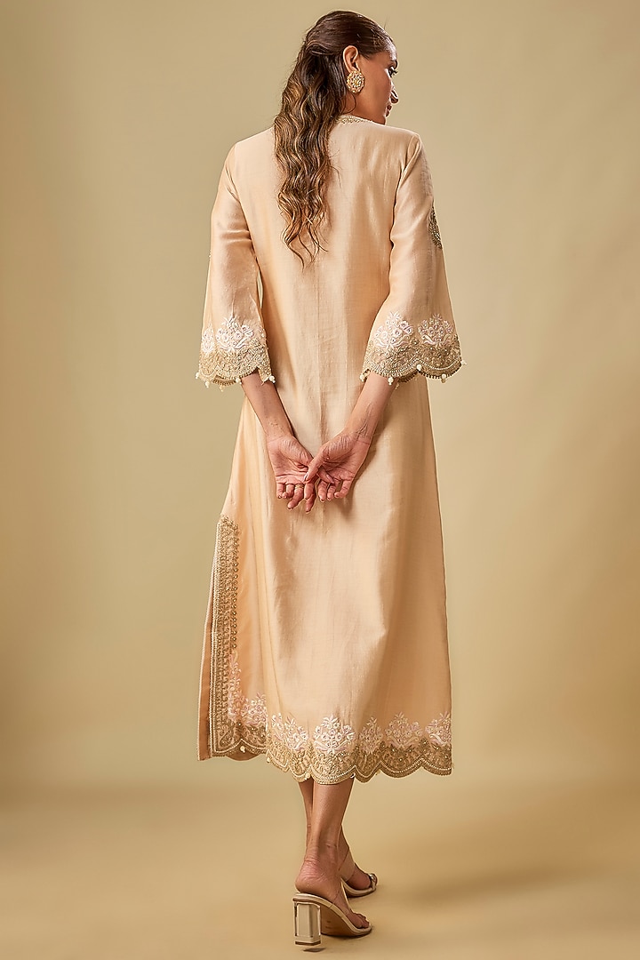 Beige Chanderi Silk Kashmiri Tilla Embroidered Kurta by Sheetal Batra at Pernia's Pop Up Shop