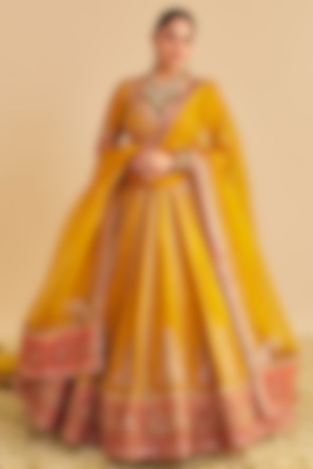 Mustard Pure Raw Silk Kashmiri Tilla Embroidered Bridal Lehenga Set by Sheetal Batra at Pernia's Pop Up Shop