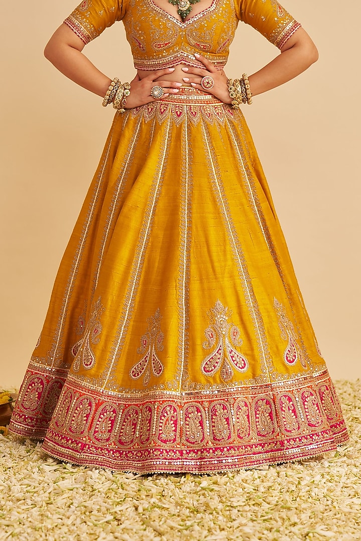 Mustard Pure Raw Silk Kashmiri Tilla Embroidered Bridal Lehenga Set by Sheetal Batra at Pernia's Pop Up Shop