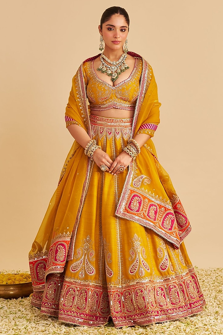 Mustard Pure Raw Silk Kashmiri Tilla Embroidered Bridal Lehenga Set by Sheetal Batra at Pernia's Pop Up Shop
