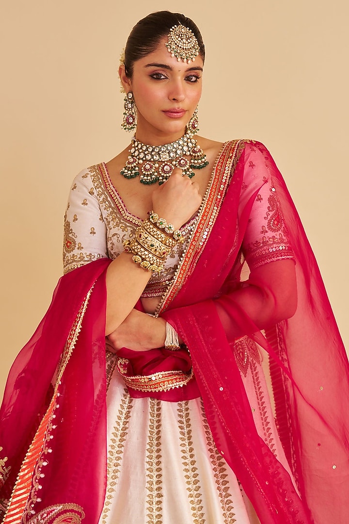 Daisy Ivory Pure Raw Silk Kashmiri Tilla Embroidered Bridal Lehenga Set by Sheetal Batra at Pernia's Pop Up Shop