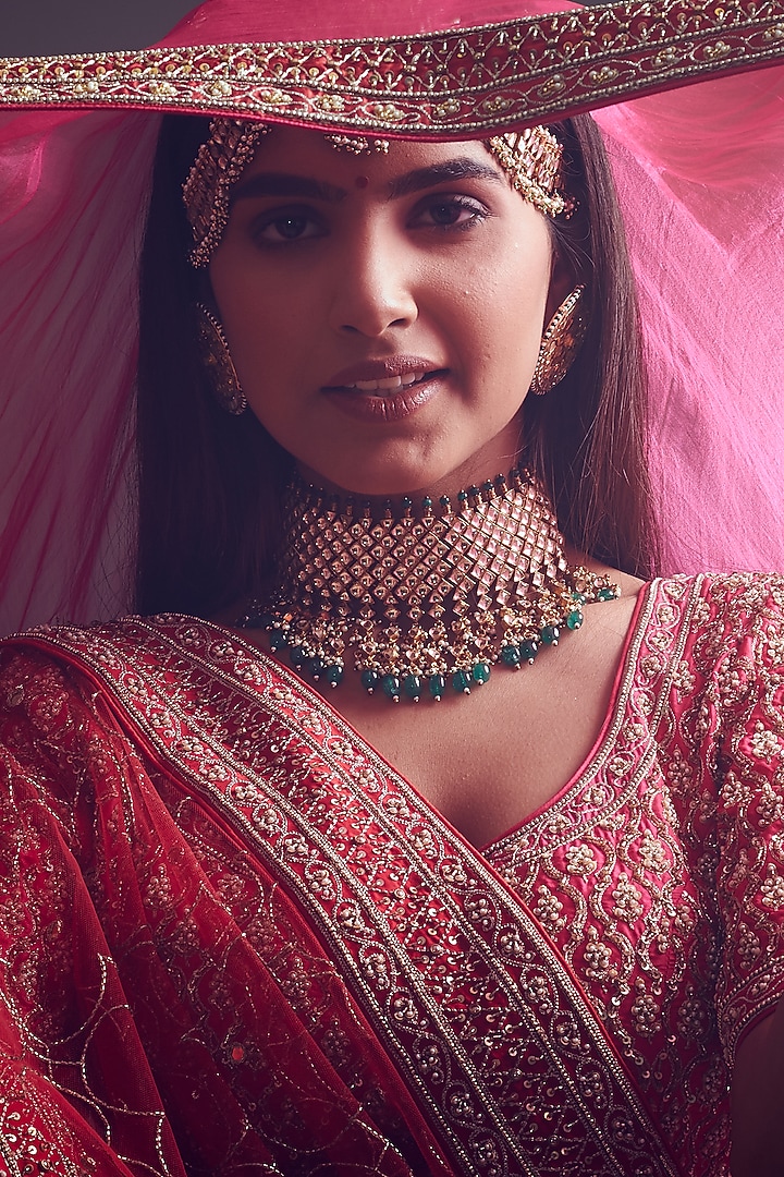 Fuchsia & Red Embroidered Bridal Lehenga Set by Sheetal Batra at Pernia's Pop Up Shop