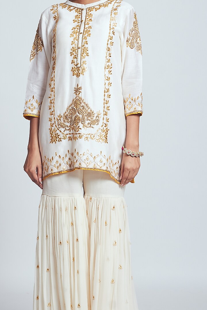 Ivory Embroidered Gharara Set by Sheetal Batra at Pernia's Pop Up Shop