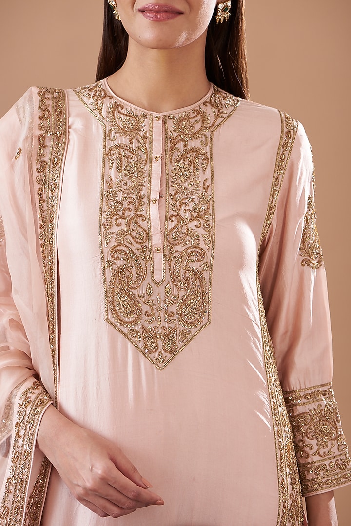 Pink Pure Silk Embroidered A-Line Kurta Set by Sheetal Batra at Pernia's Pop Up Shop