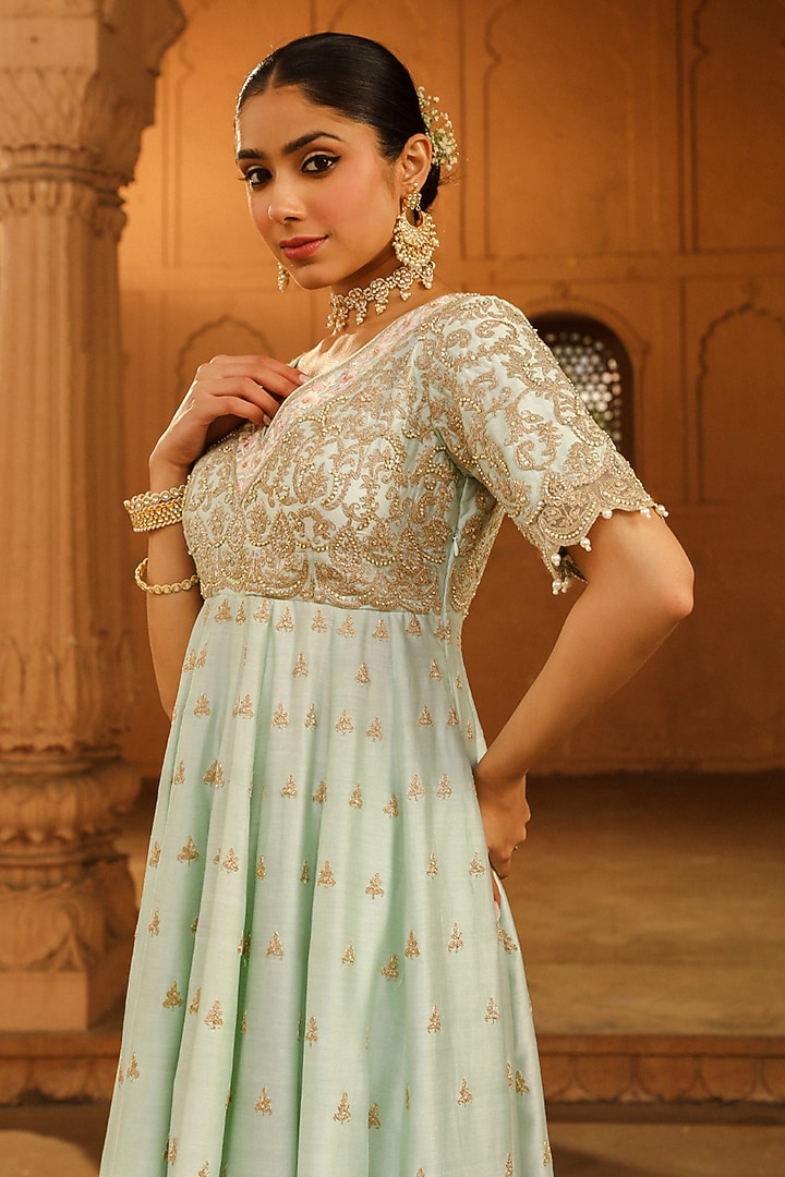Misty Green Pure Silk Chanderi Kashmiri Tilla Embroidered Kalidar Wedding Anarkali Set by Sheetal Batra at Pernia's Pop Up Shop