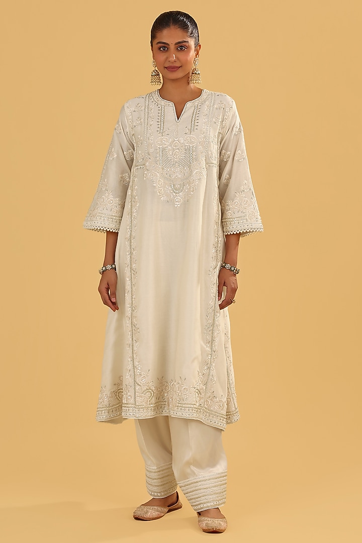 Daisy Ivory Chanderi Silk Basra Moti Embellished Choga Kurta Set by Sheetal Batra at Pernia's Pop Up Shop