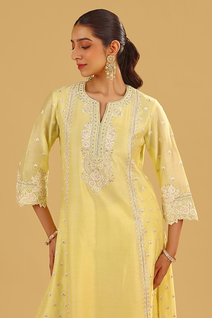 Lemon Yellow Silk Chanderi Parsi Gara Embroidered A-Line Kurta Set by Sheetal Batra at Pernia's Pop Up Shop